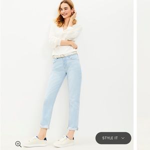 LOFT Jeans “The Girlfriend” Fit
Excellent condition - Size 6